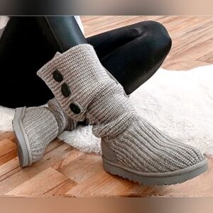 UGG‎ Lattice Cardy Boots Women 9 Grey Knit Three Button Tall Slouchy 5819